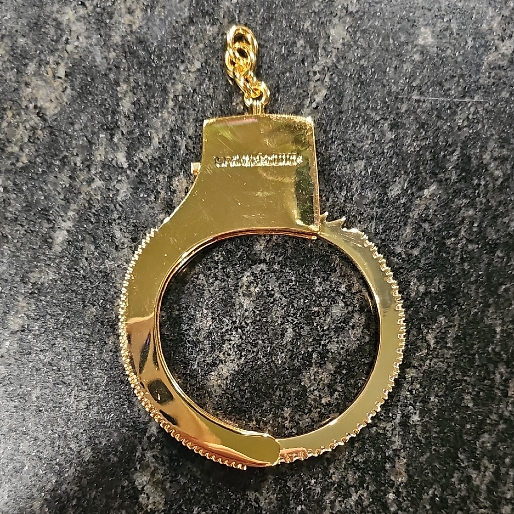 Sprayground Amnesty Handcuff Bracelet